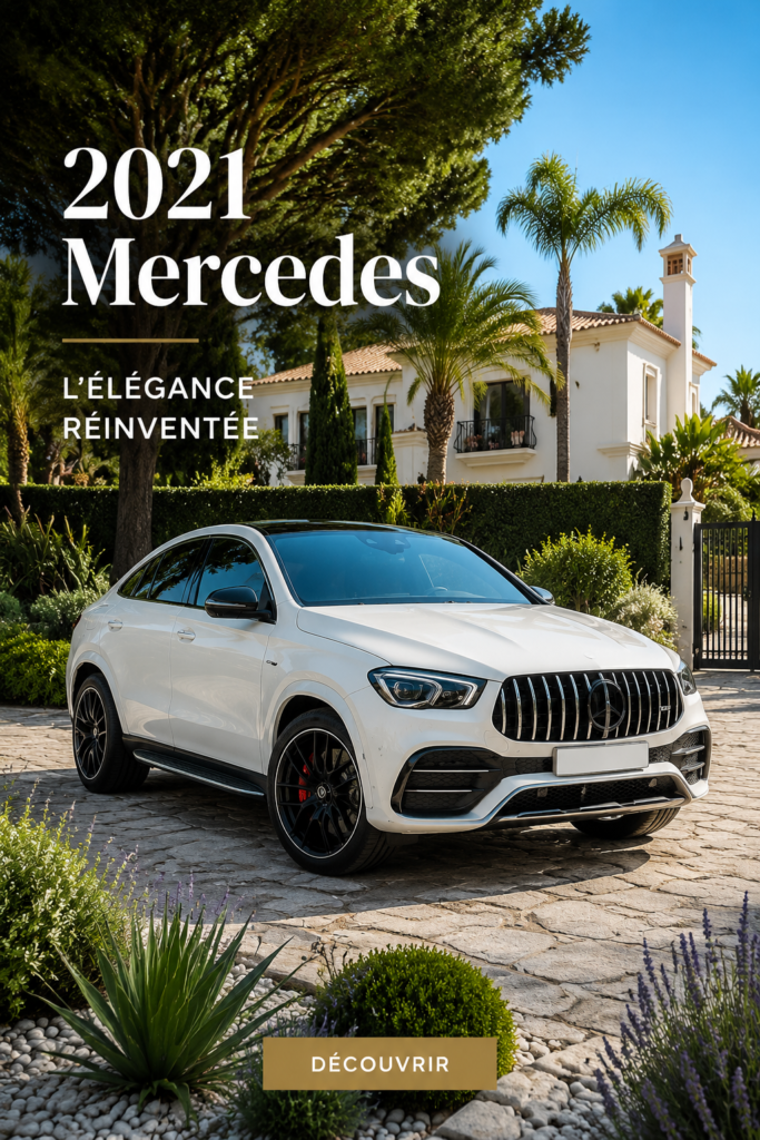 Vue extérieure de la Mercedes-AMG GLE53 Coupe 2021, mettant en avant son design élégant.