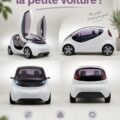 Image d'une petite voiture électrique moderne sur une route urbaine, soulignant l'innovation automobile.