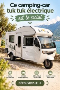 Tuk Tuk électrique garé dans un cadre naturel, prêt pour une aventure écologique.